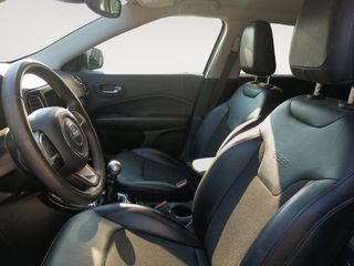 Jeep Compass Limited FWD