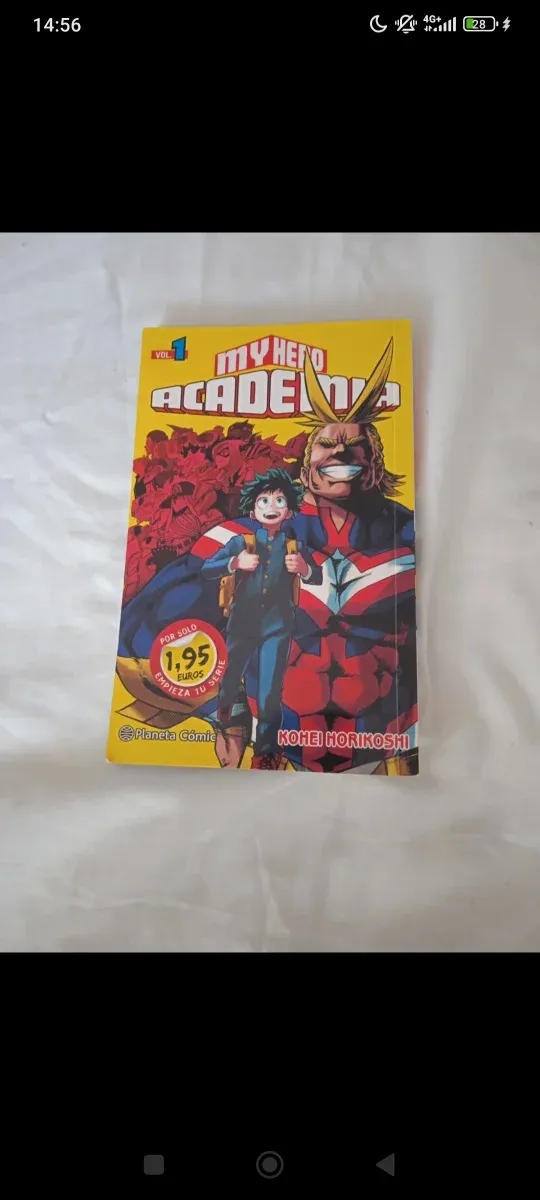 My Hero Academia tomos 1-7 + Ultra Archive
