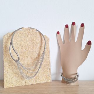 Adolfo Domínguez, Conjunto Collar y Pulsera