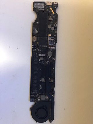 Placa Base MacBook Air 13” 2010