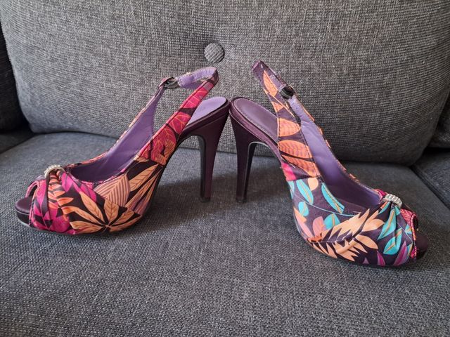 Zapatos de tacón RED SHOES talla 35/36