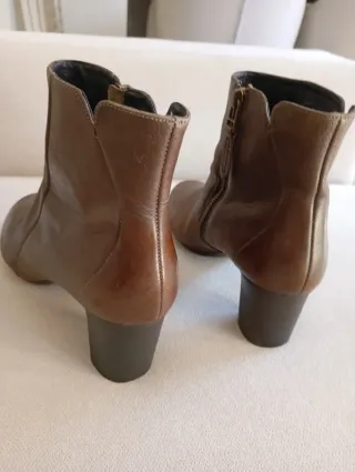Botines de piel Camper marrones