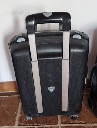 Maleta cabina rígida Roncato 4 ruedas