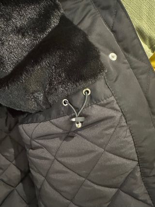 Parka Pull&Bear Negra Talla L