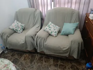 2 sillones reclinables de 1 plaza beige