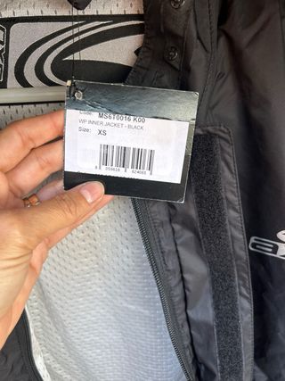 Chaqueta Cortavientos Moto AXO Negra