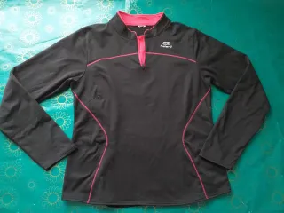Sudadera térmica Kalenji negra y rosa