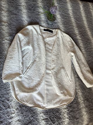 Chaqueta fina Zara blanca