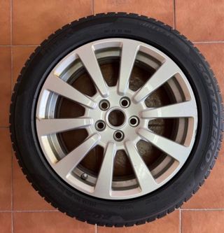 Llantas Jaguar XE 17 con Neumático 205/55-17