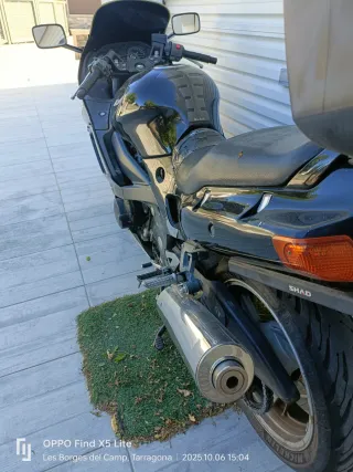 Kawasaki ZZR 600 Negra