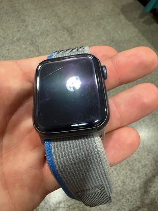 Apple Watch SE gps+cellular Negro con Correa Gris
