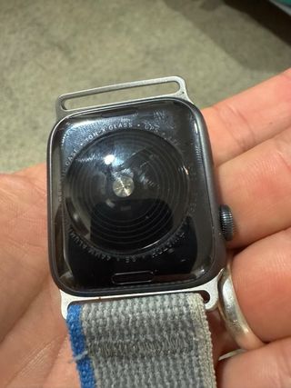 Apple Watch SE gps+cellular Negro con Correa Gris