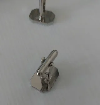 Gemelos y pasador de corbata