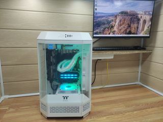 PC gamer Ryzen 9 5950X, RTX 4060ti, ssd 1tb