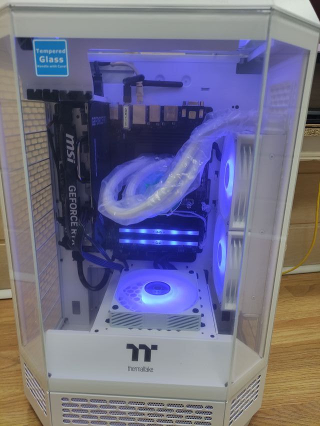 PC gamer Ryzen 9 5950X, RTX 4060ti, ssd 1tb