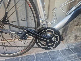 Bicicleta de carretera BH 
