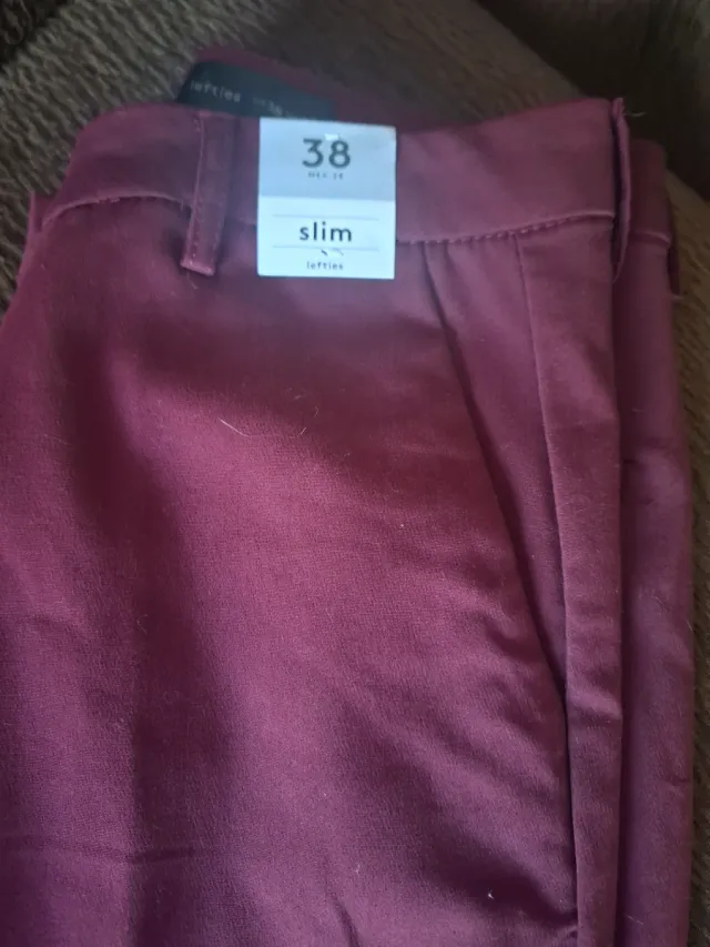 Pantalón de vestir morado
