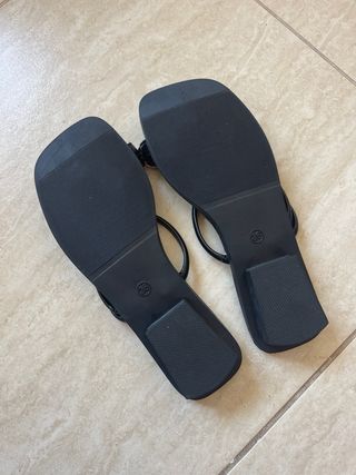 Sandalias