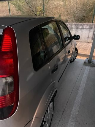 Ford Fiesta 2005