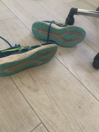 Zapatillas Asics Azules y Verdes