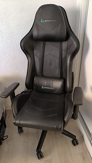 Silla Gaming Newskill Negra