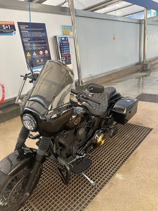 Harley Davidson Softail Heritage Negra