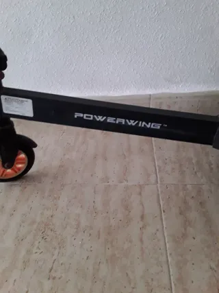 Patinete 3 ruedas Razor PowerWing 