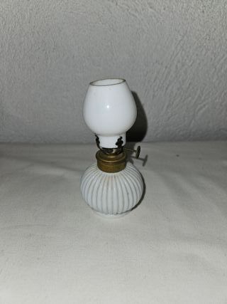 Lampada da comodino antica