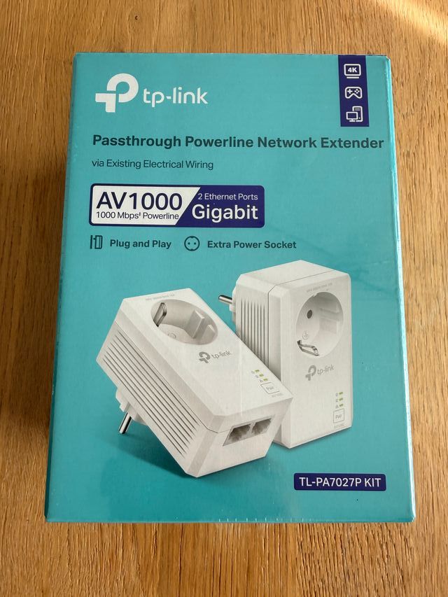 TP-Link TL-PA7027P Kit Powerline AV1000