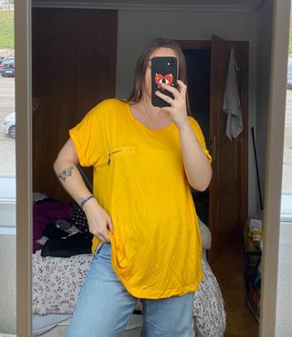 camiseta Zara talla M-L 