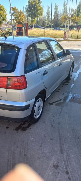 SEAT Ibiza 2000