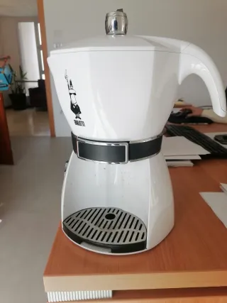 Mokona Bialetti bianca a capsule