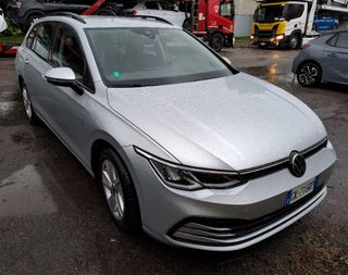 Volkswagen Golf Life 1.5 eTSI 96kW (130CV) DSG Variant