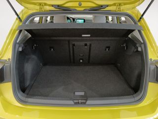 Volkswagen Golf Life eTSI