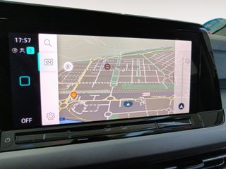 Volkswagen Golf Life eTSI