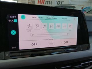 Volkswagen Golf Life eTSI