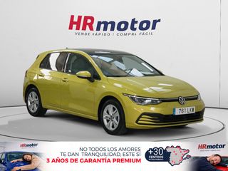 Volkswagen Golf Life eTSI