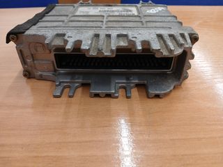 Centralita Motor Bosch 0261203744 VW polo