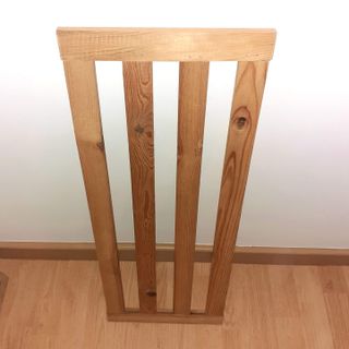 4 Estantes de Madera