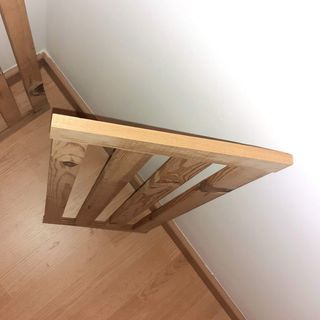 4 Estantes de Madera