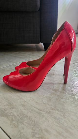 Scarpe rosse con tacco open toe