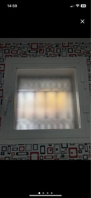 Ventana aluminio blanca 70x70cm 