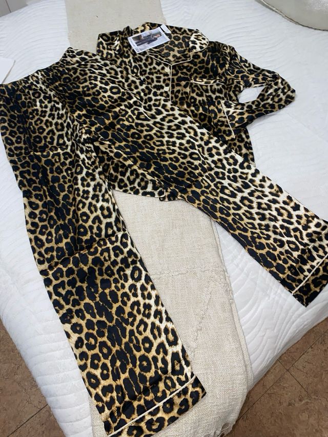 Pijama estampado animal print hay tallas
