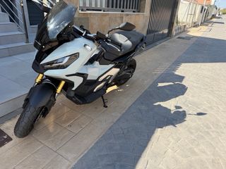 Honda X-ADV 750 Nueva