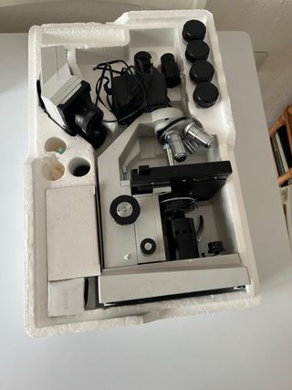 Microscopio Konus Campus Profesional 5306