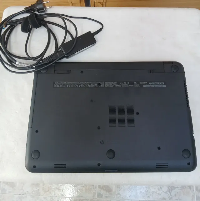 Ordenador HP Compaq 15.6+Teclado+Raton+...