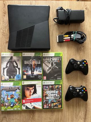 Xbox 360 Negra + 2 Mandos + Juegos (en perfil)