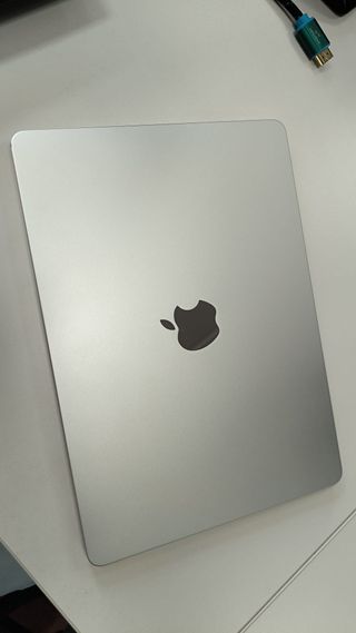 MacBook Air 13" M2 2022 Plata