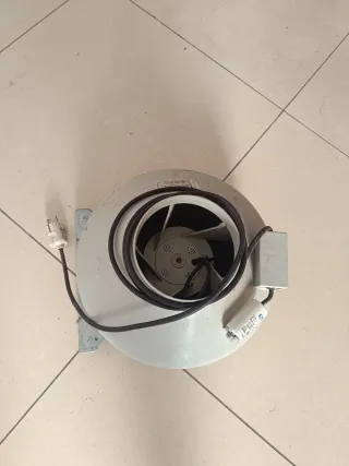 Extractor de aire 150 mm