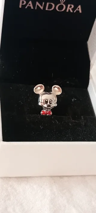 Charm Mickey Mouse Pandora pantalones rojos
